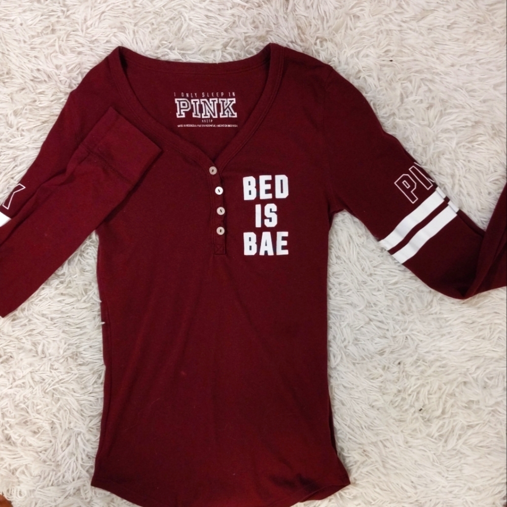 VS PINK XS Burgundy Fitted Long Sleeve